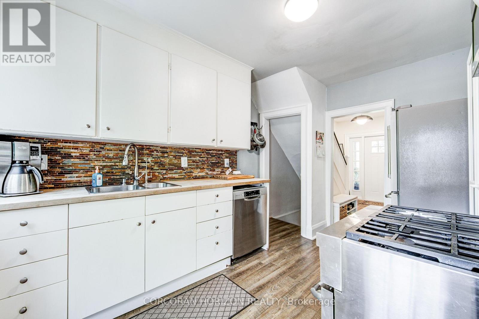 77 MONTGOMERY AVENUE - Image 10