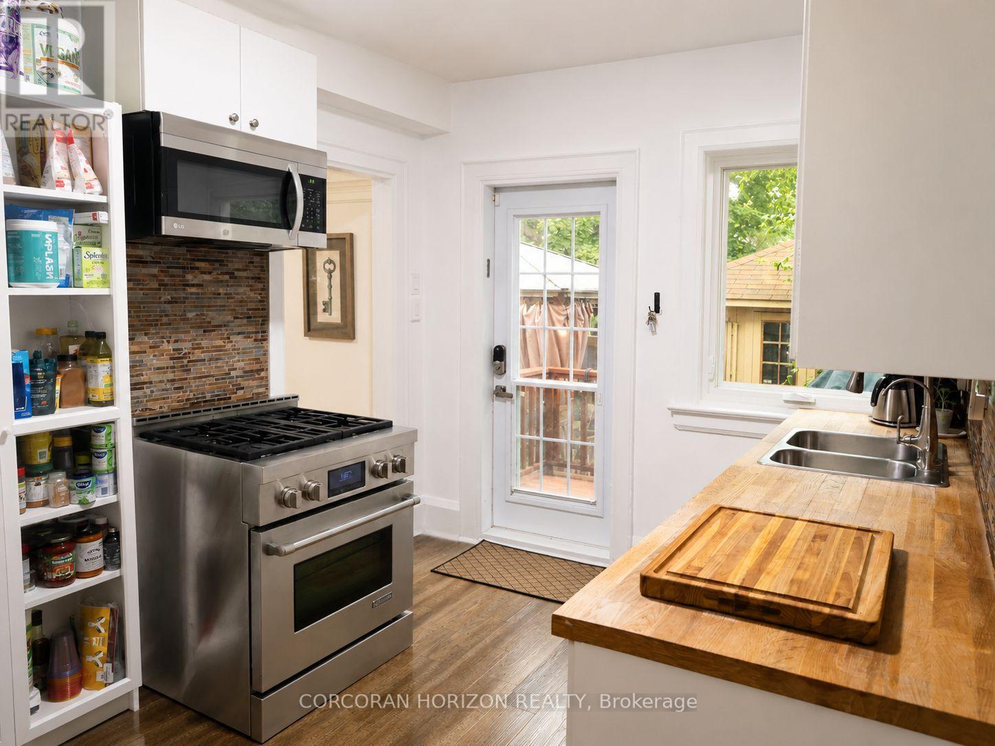 77 MONTGOMERY AVENUE - Image 16