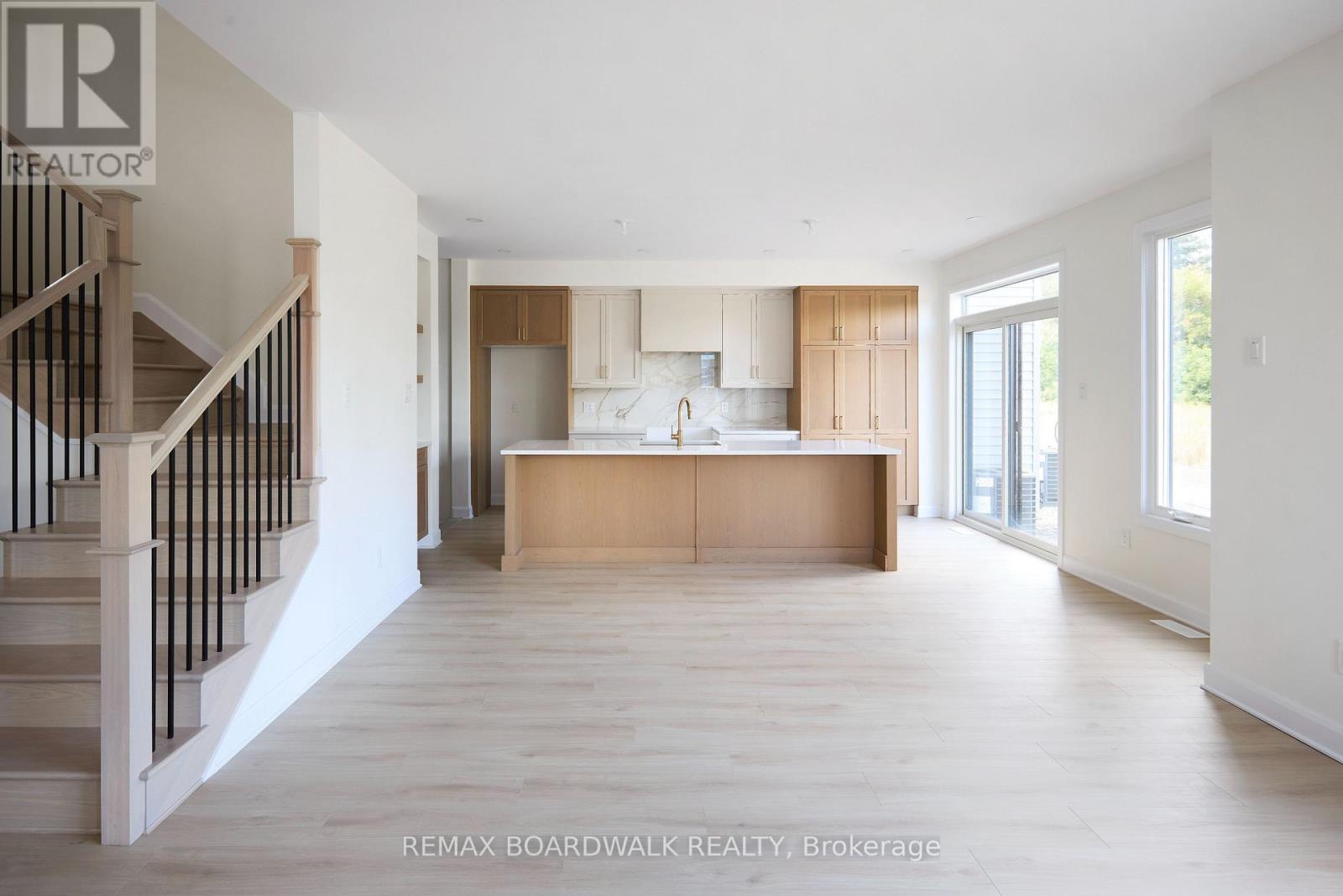 724 KENNY GORDON AVENUE - 9
