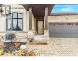 10 - 19 HILLSIDE DRIVE E