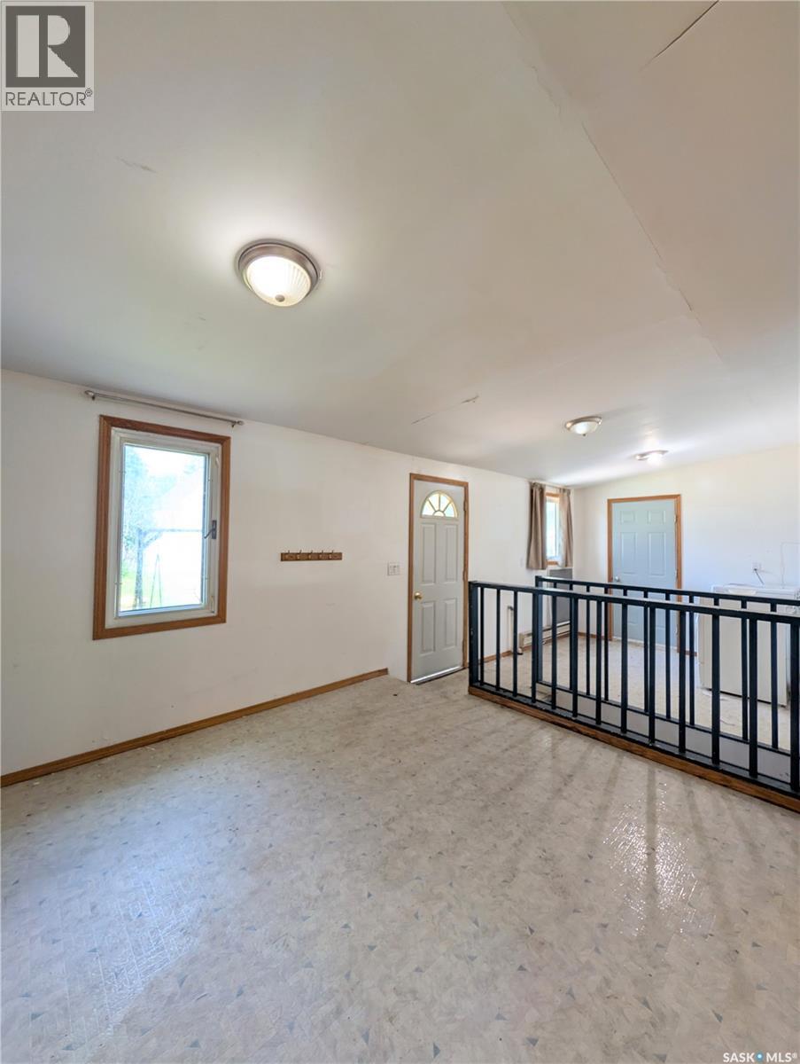 4366 PRICE AVENUE - Image 8