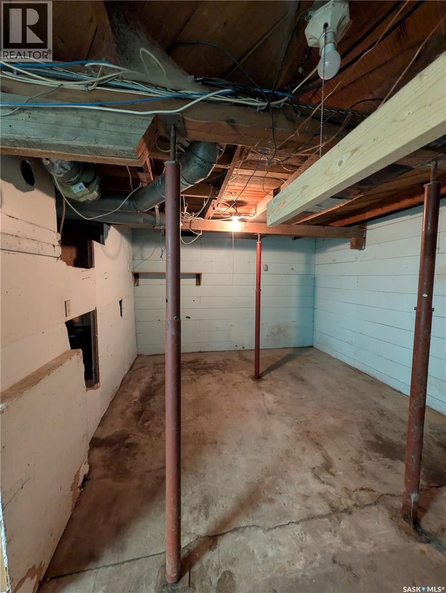 4366 PRICE AVENUE - 18