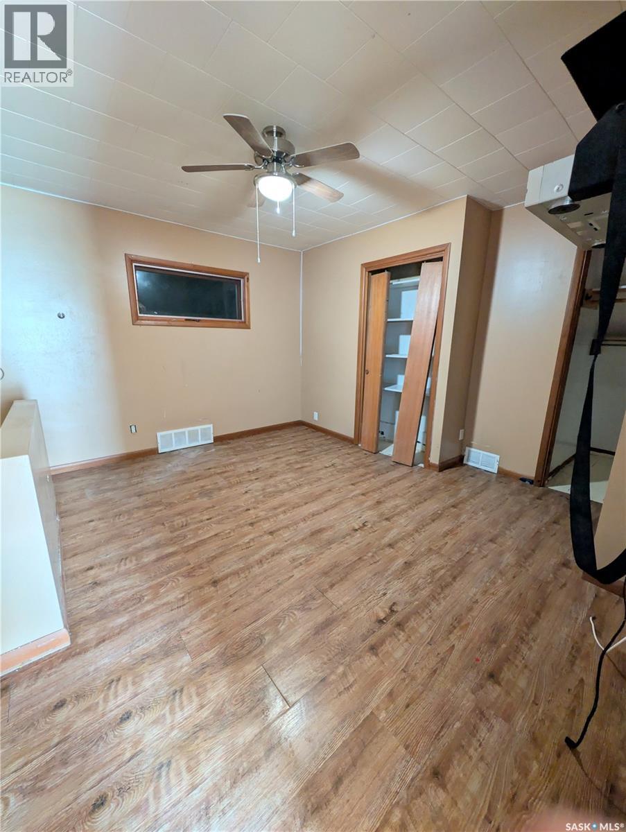 4366 PRICE AVENUE - 15