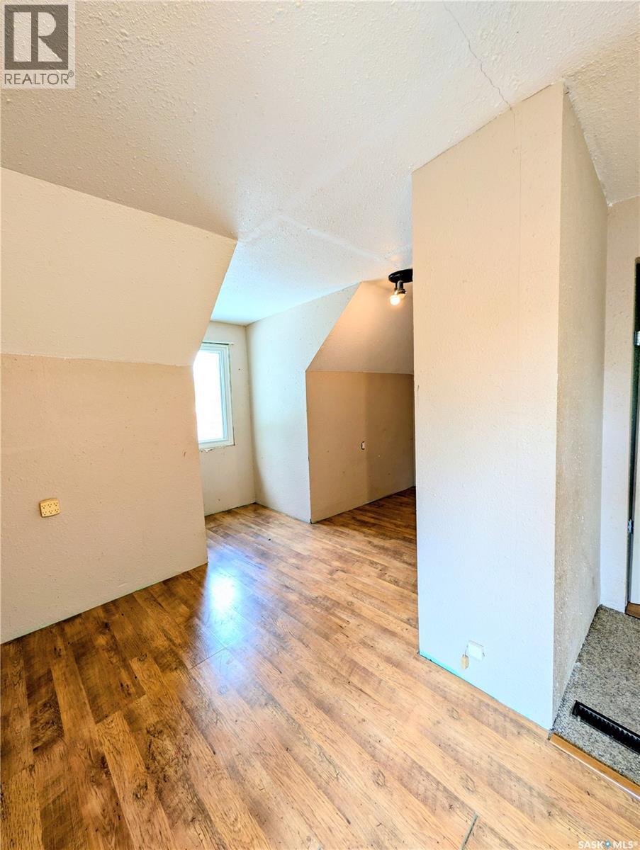 4366 PRICE AVENUE - 14