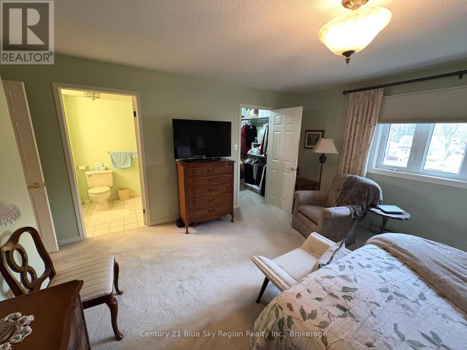 #301 469 LAKESHORE DRIVE S - 21