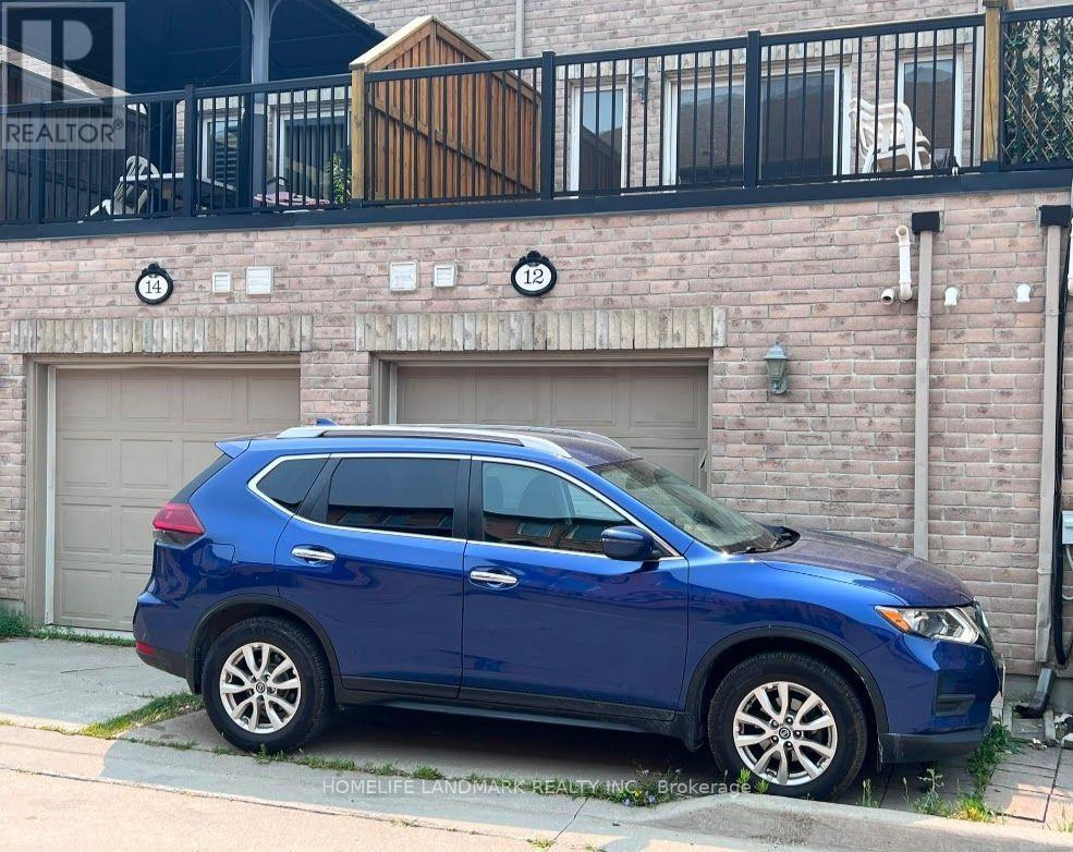 12 KAWNEER TERRACE - 21