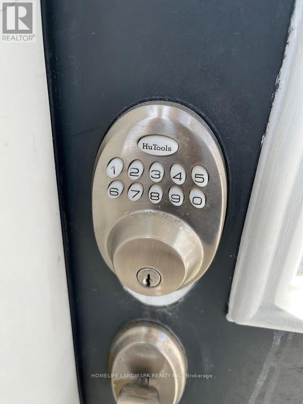 12 KAWNEER TERRACE - 24
