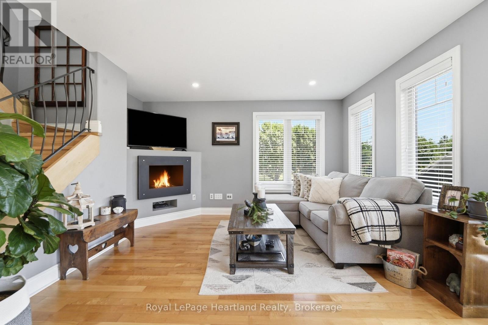 80938 FALLS RESERVE LINE - Image 16