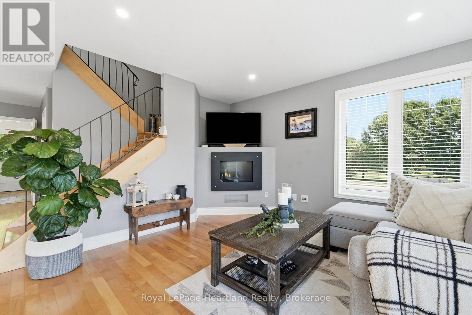 80938 FALLS RESERVE LINE - Image 18