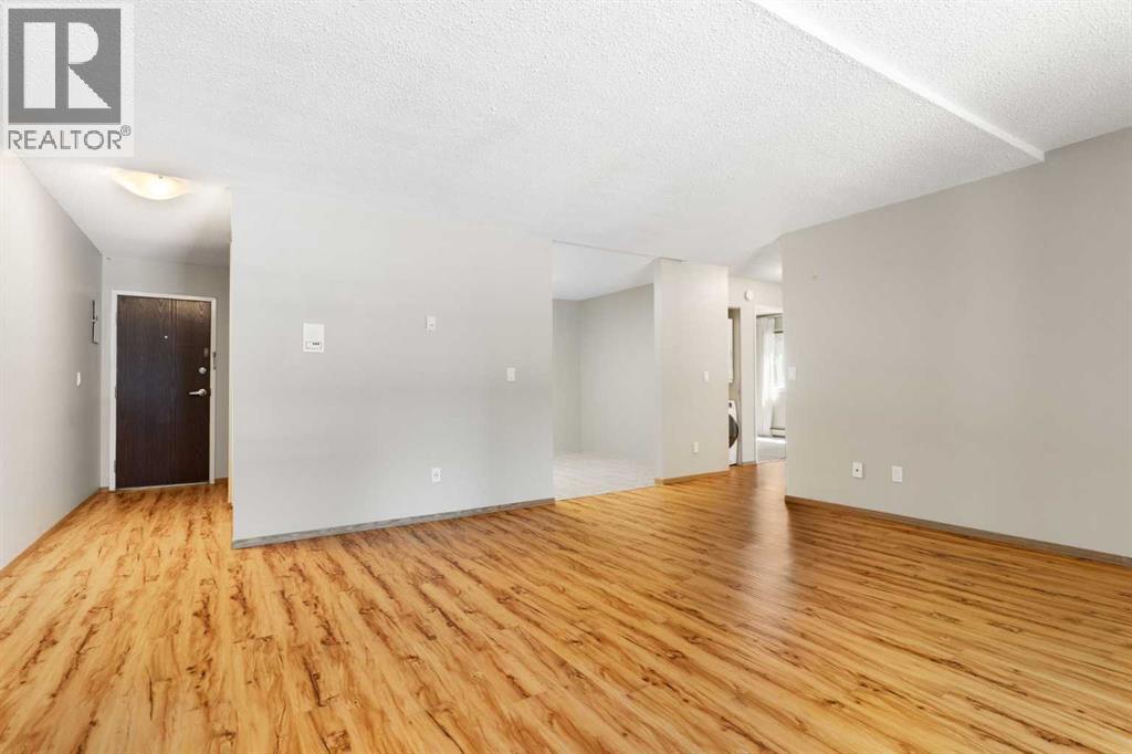 #3101 4001C 49 Street NW - 9