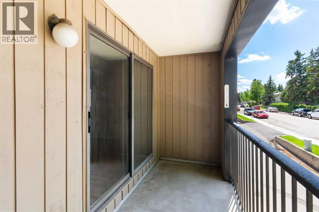#3101 4001C 49 Street NW - 26