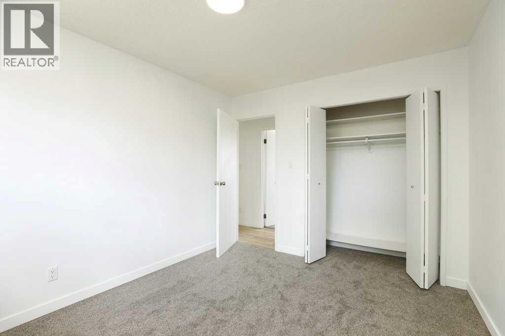 316 Leaside Avenue S - 14