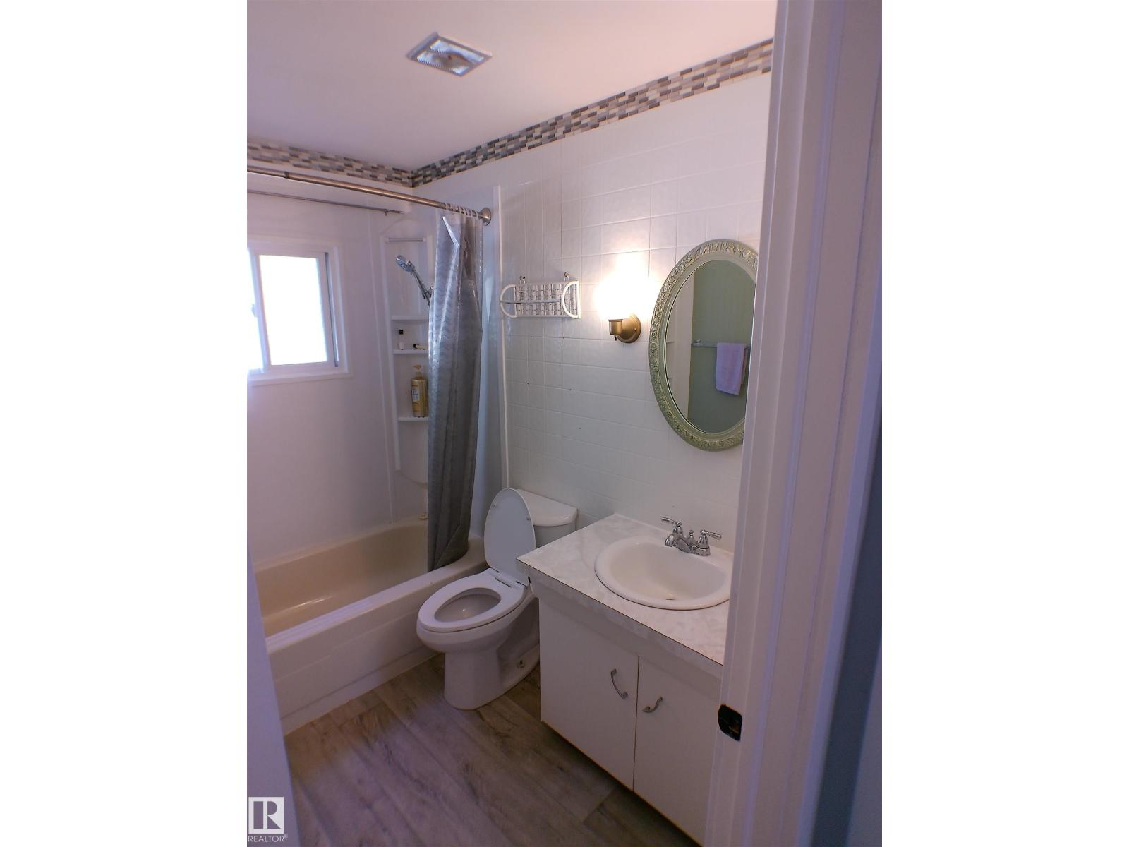 708 7 ST - 9