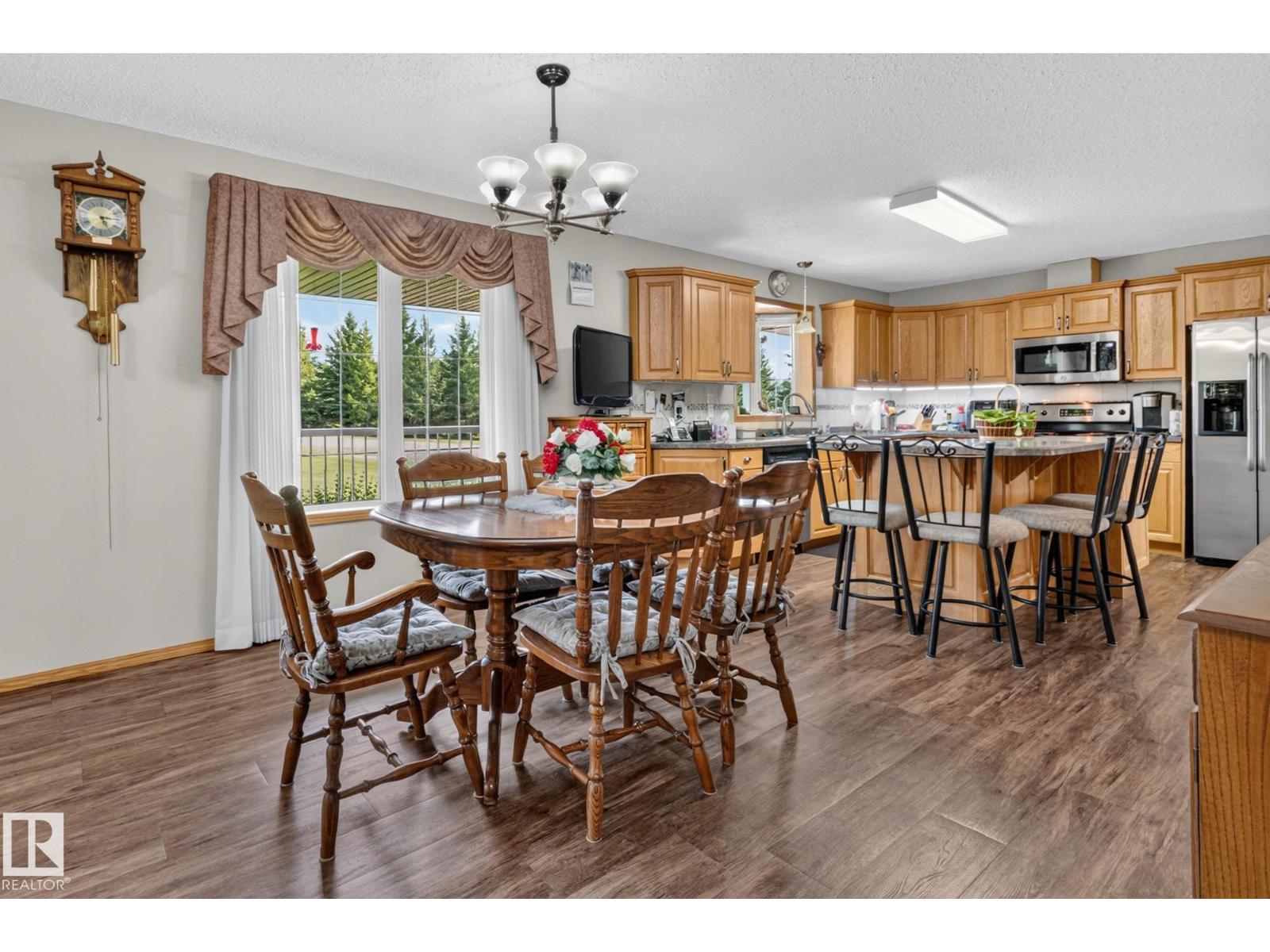 53142 RGE ROAD 211 - 21