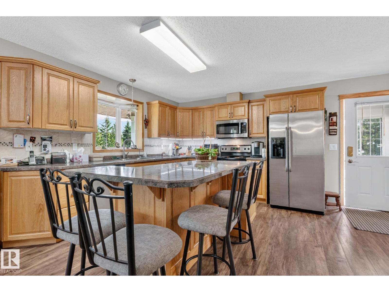 53142 RGE ROAD 211 - 22
