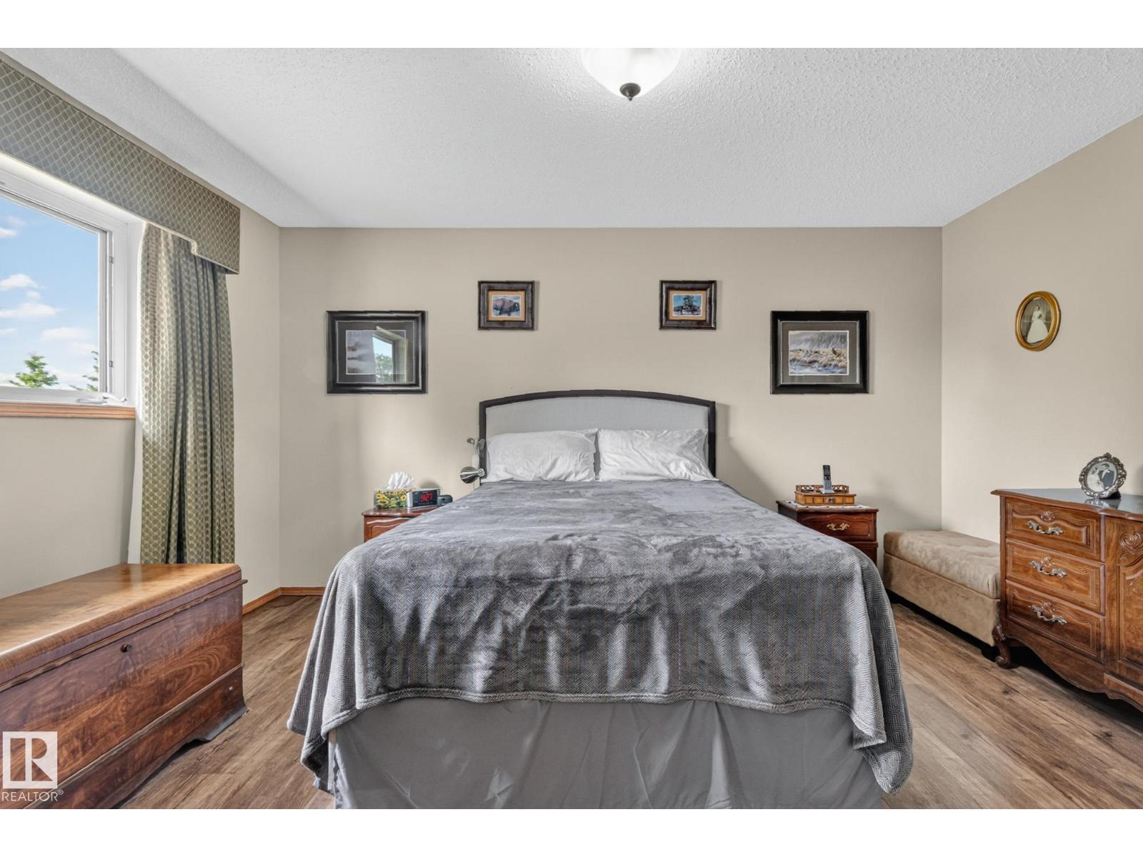53142 RGE ROAD 211 - 31