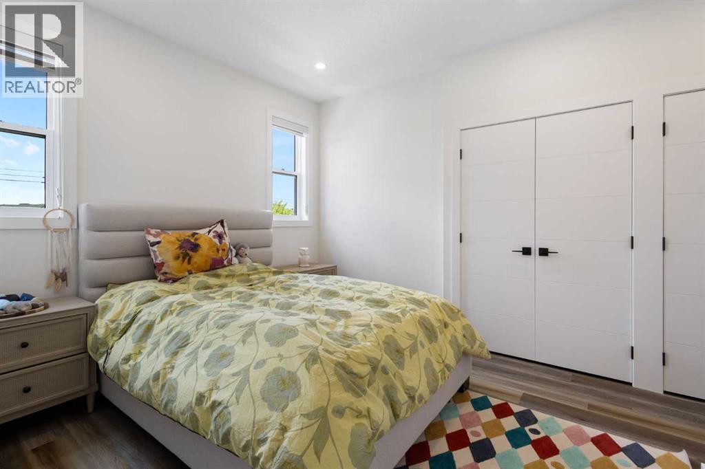 2424 25 Avenue NW - 15