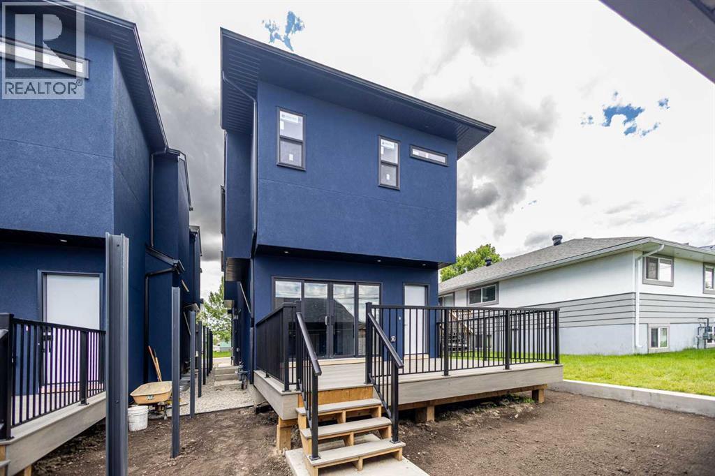 2426 25 Avenue NW - 7