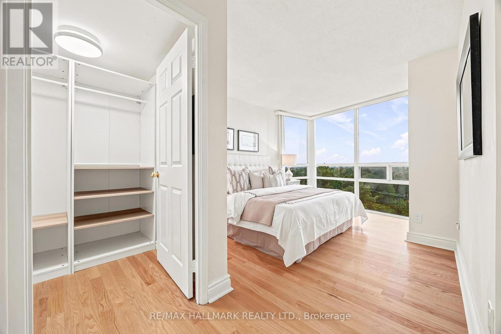 #607 50 EGLINTON AVENUE W - 18
