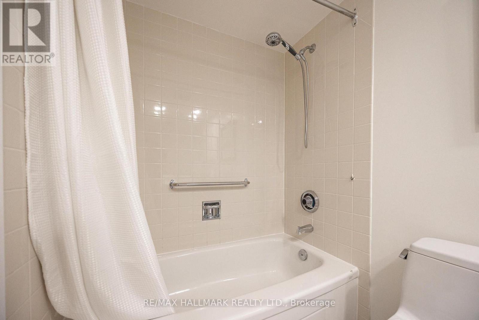 #607 50 EGLINTON AVENUE W - 30