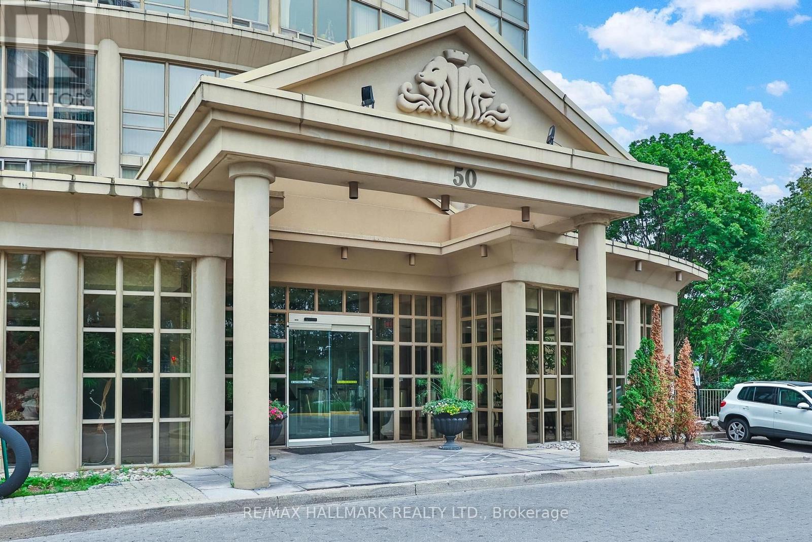 #607 50 EGLINTON AVENUE W - 47