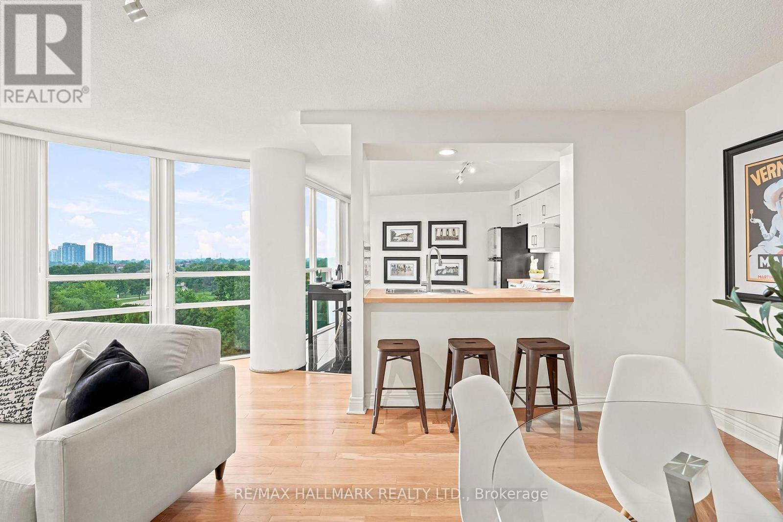 #607 50 EGLINTON AVENUE W - 7