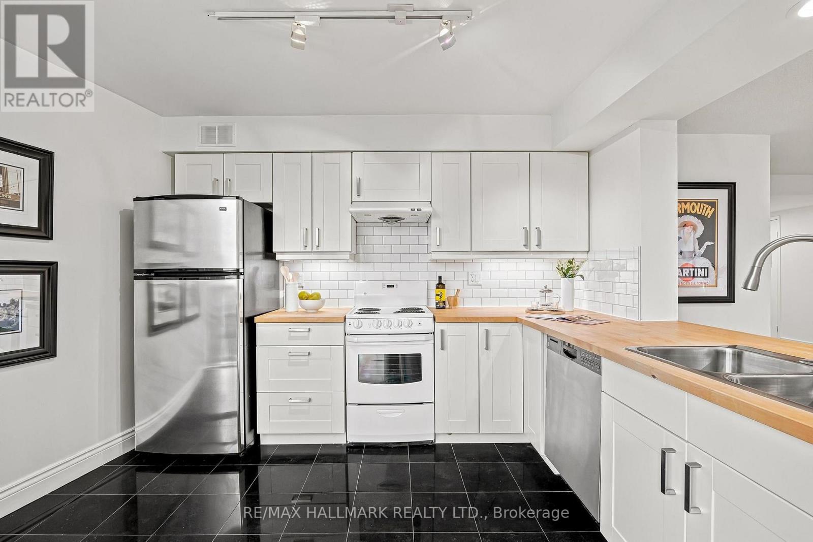 #607 50 EGLINTON AVENUE W - 9