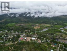 4103 Balsam Way, Malakwa, BC V0E2J0 Photo 47