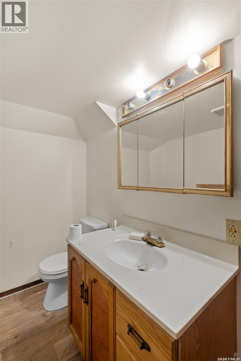 1313 6th AVENUE W - 16