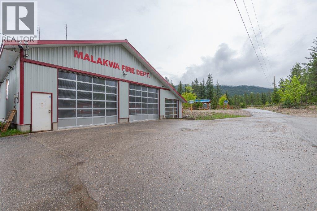 4103 Balsam Way, Malakwa