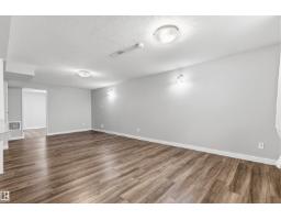 7924 89 Av Nw, Edmonton, AB T6C1N5 Photo 35