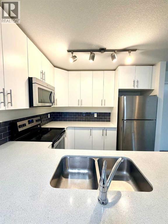 #2208 181 Skyview Ranch Manor NE - 19