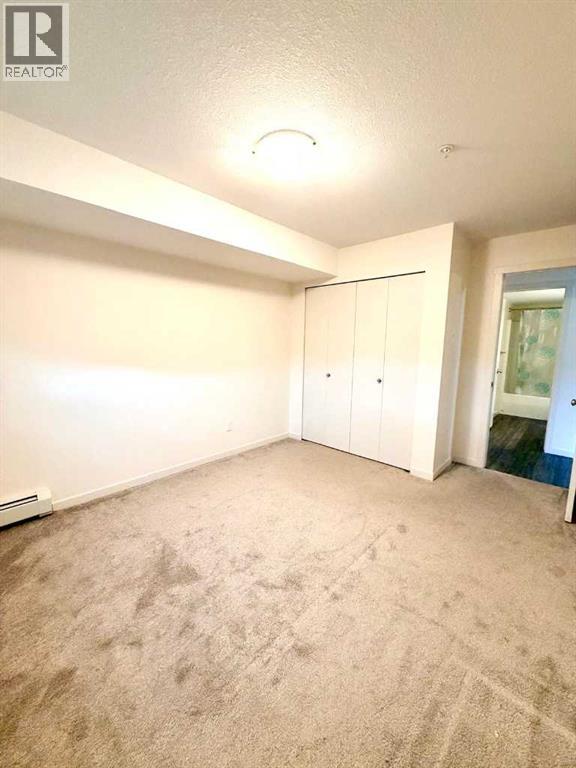 #2208 181 Skyview Ranch Manor NE - 24