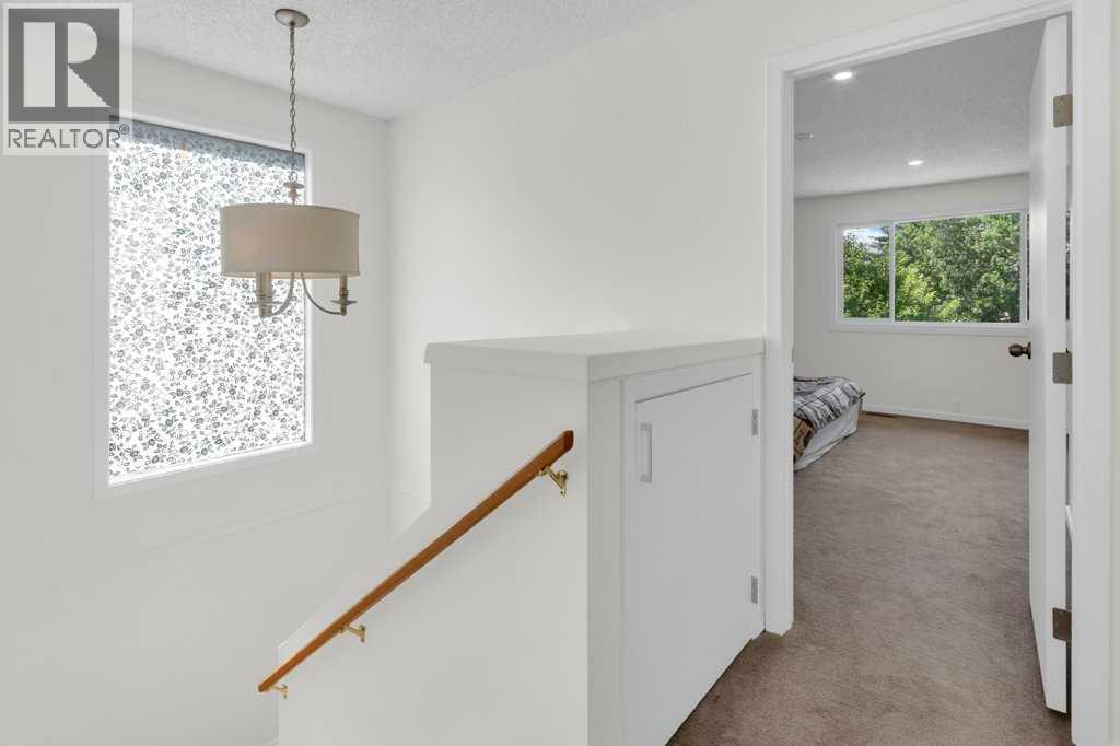20 Midpark Gardens SE - 15