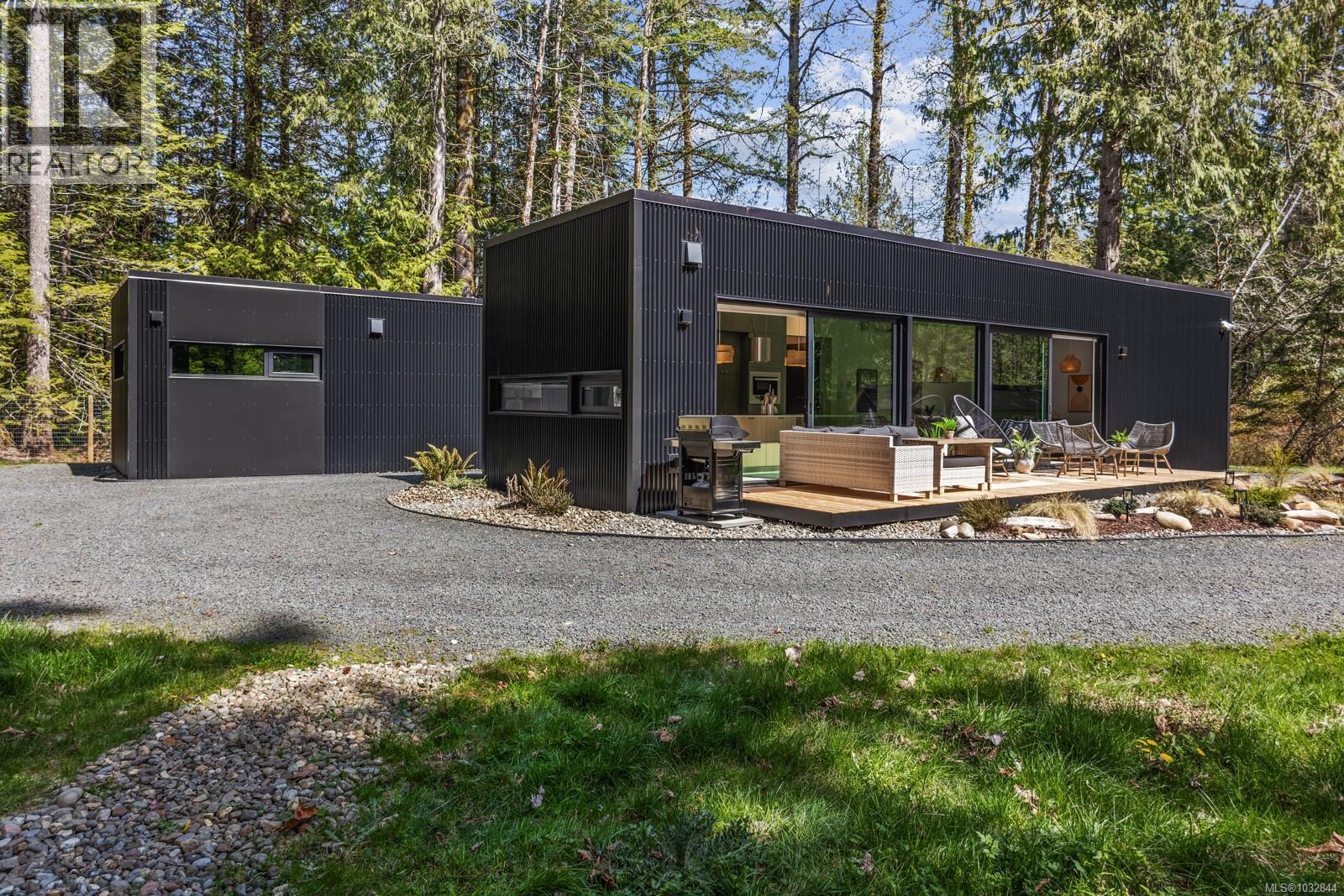 4638/4628 Forbidden Plateau Rd - 8