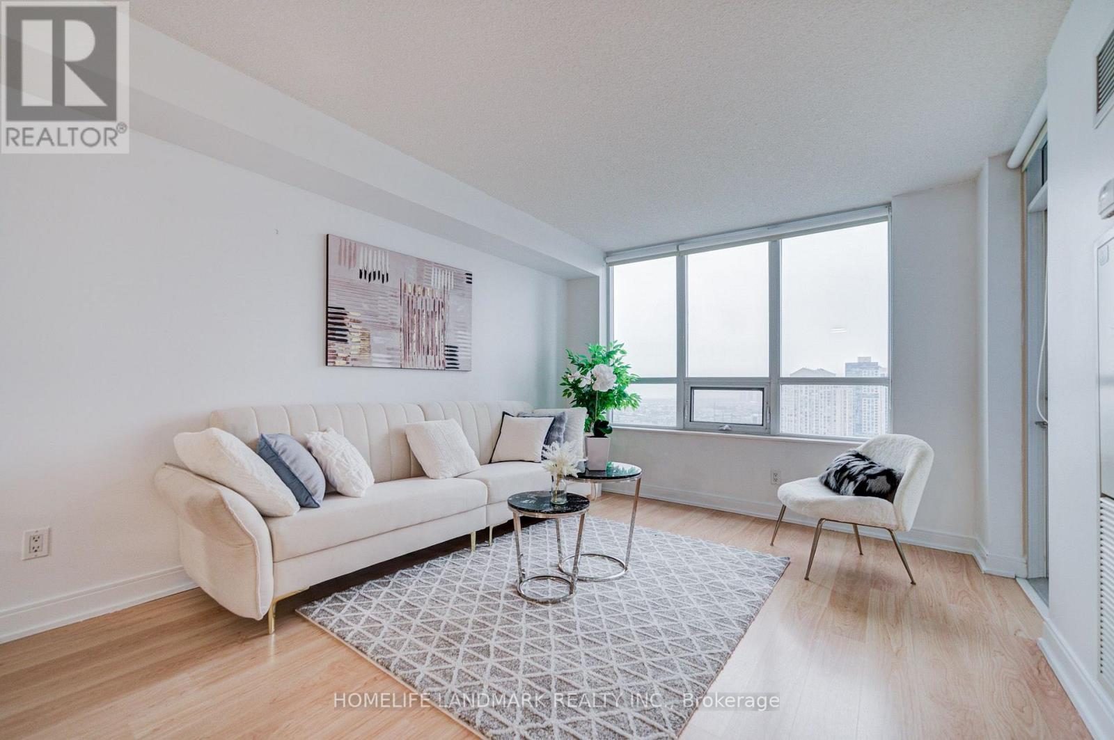 #2238 35 VIKING LANE - 15