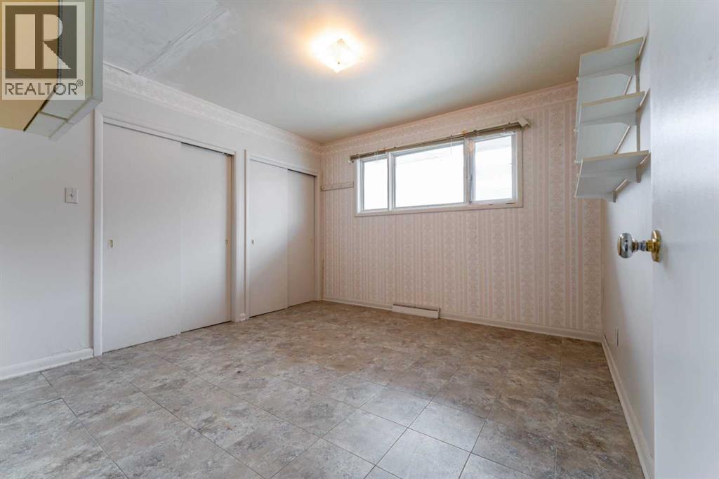 145005 TWP RD 4-0 - 22