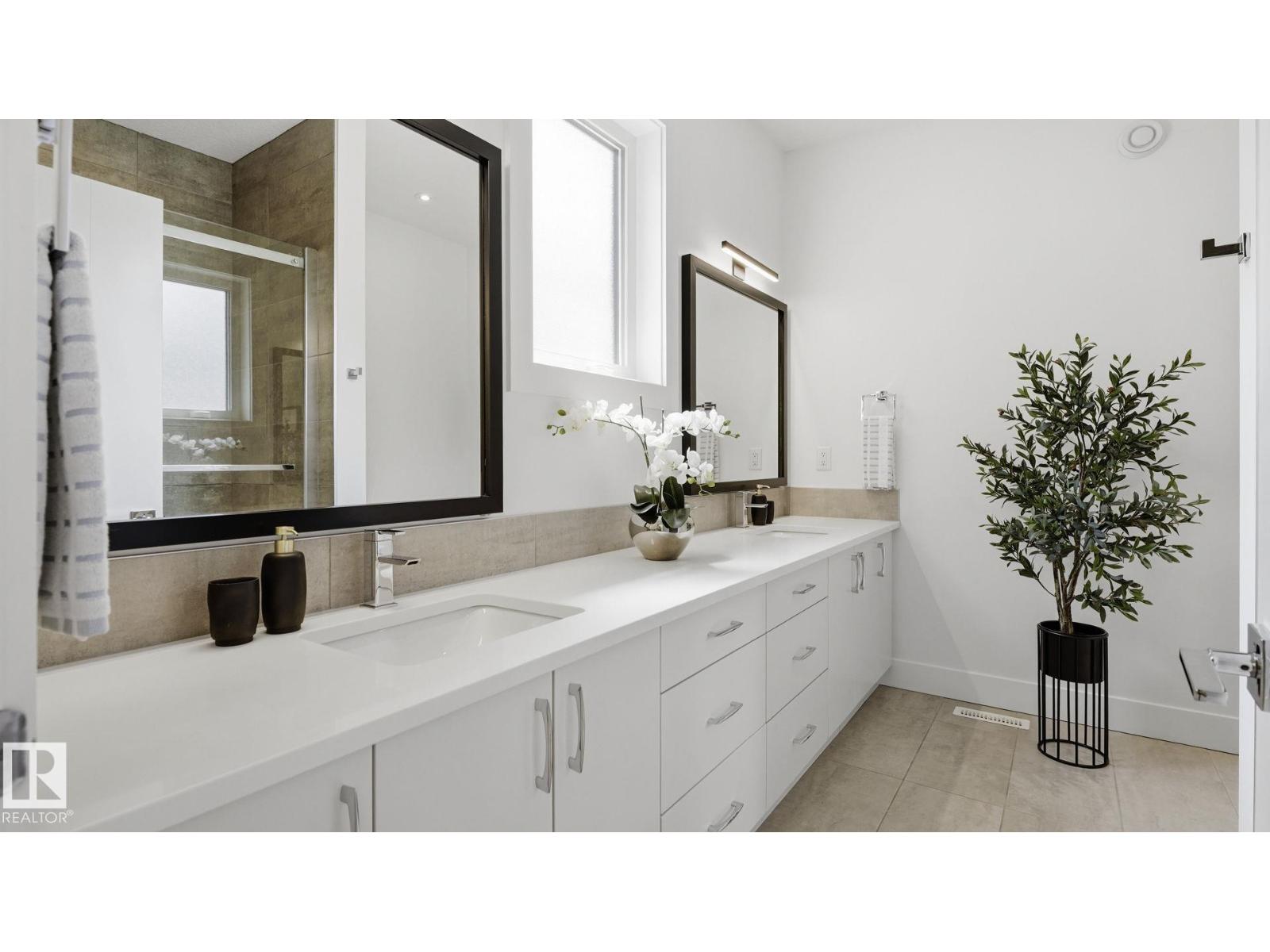 10964 123 ST NW - 20