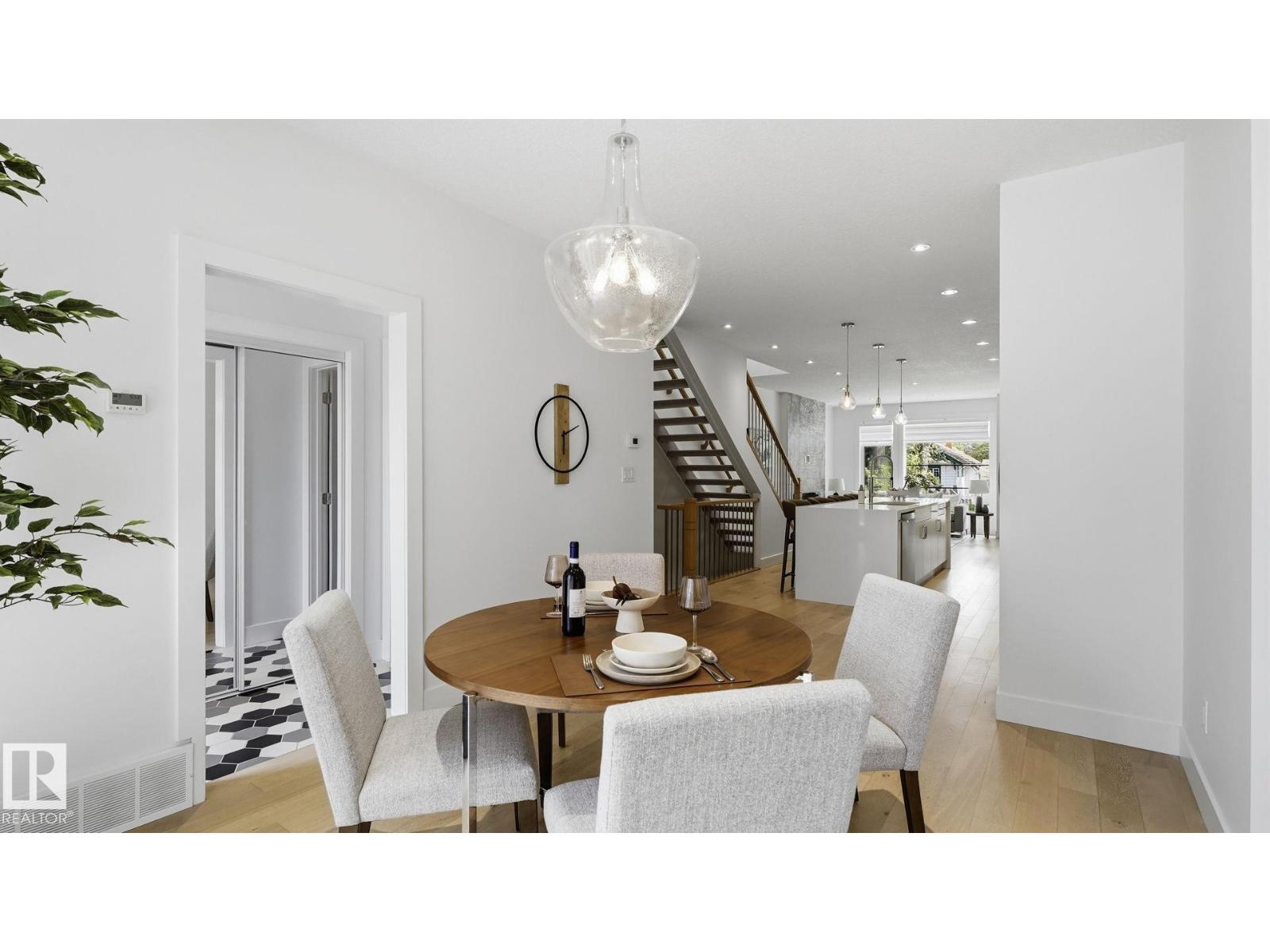 10964 123 ST NW - 13