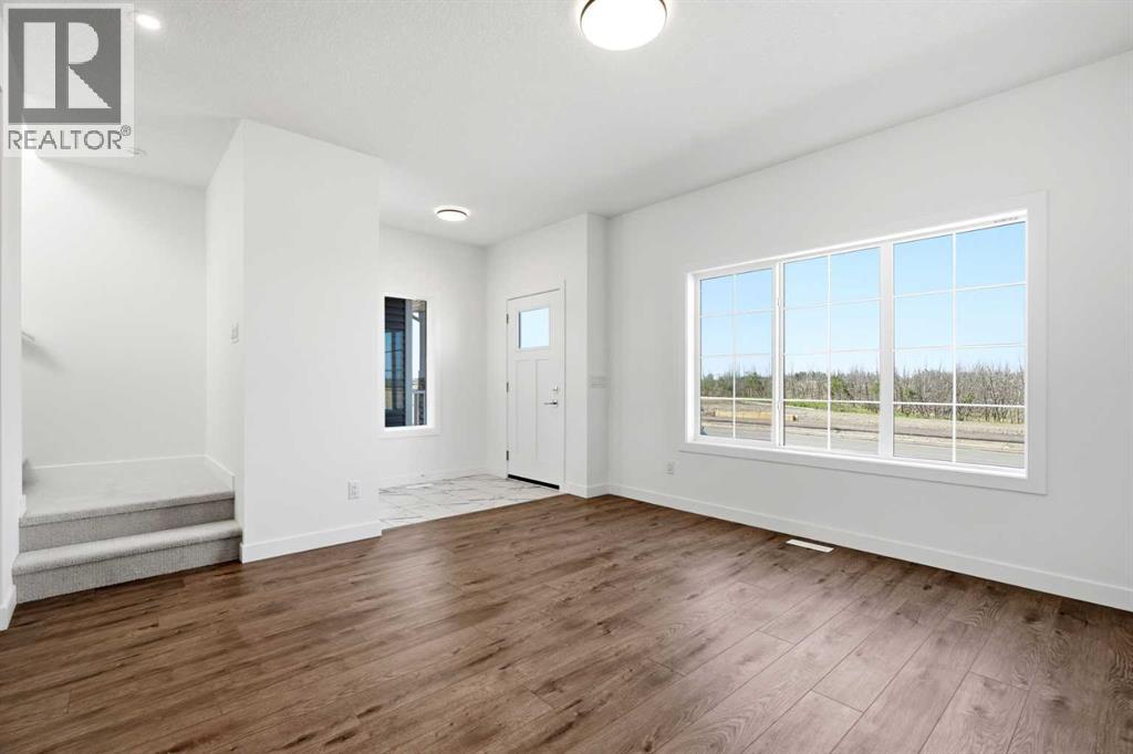 9993 Huxbury Drive NE - 4
