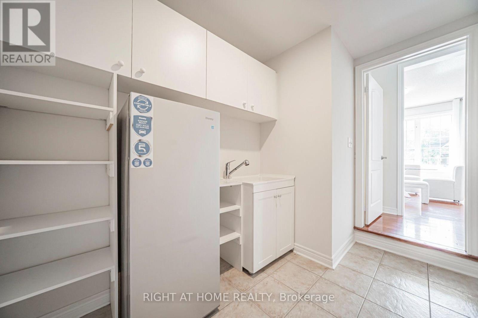 66 LARKMEAD CRESCENT - Image 21