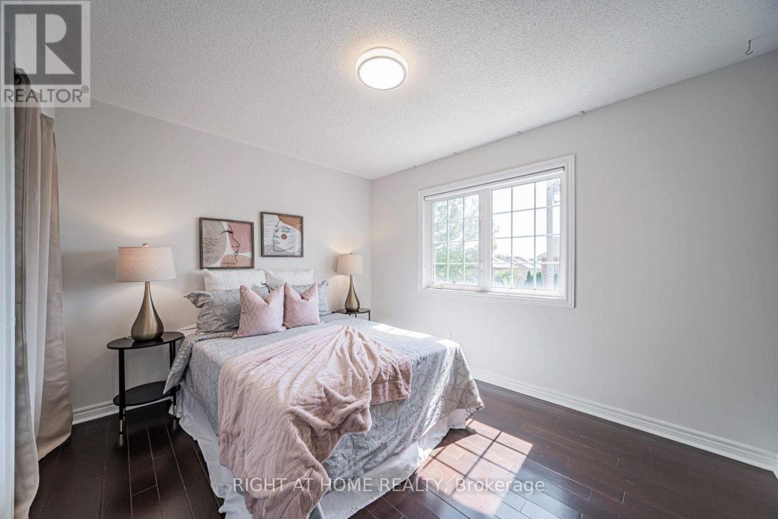 66 LARKMEAD CRESCENT - Image 30