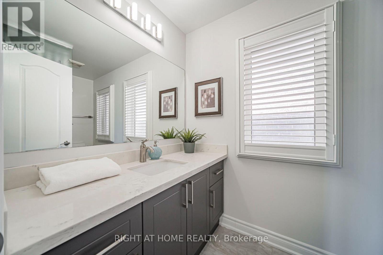 66 LARKMEAD CRESCENT - Image 32