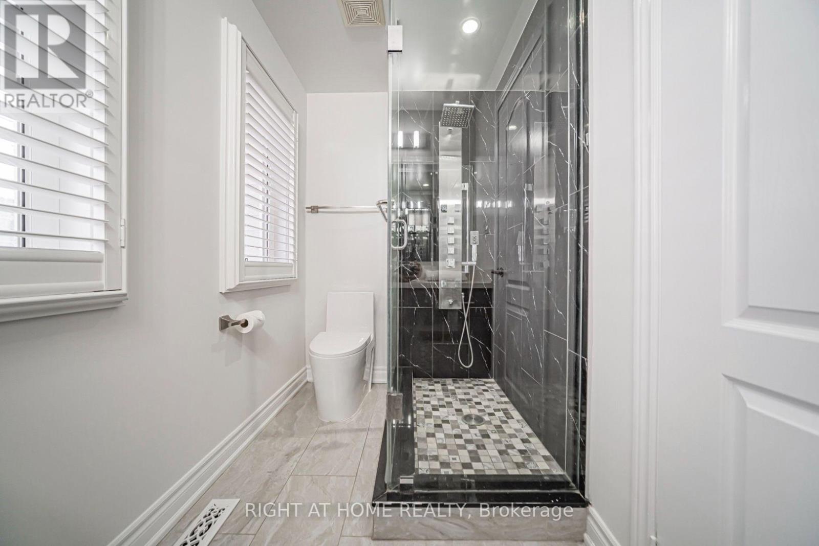 66 LARKMEAD CRESCENT - Image 33