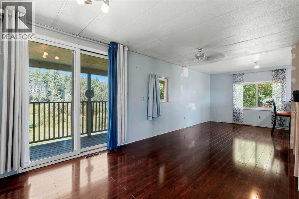 53009 Highway 587 - 10