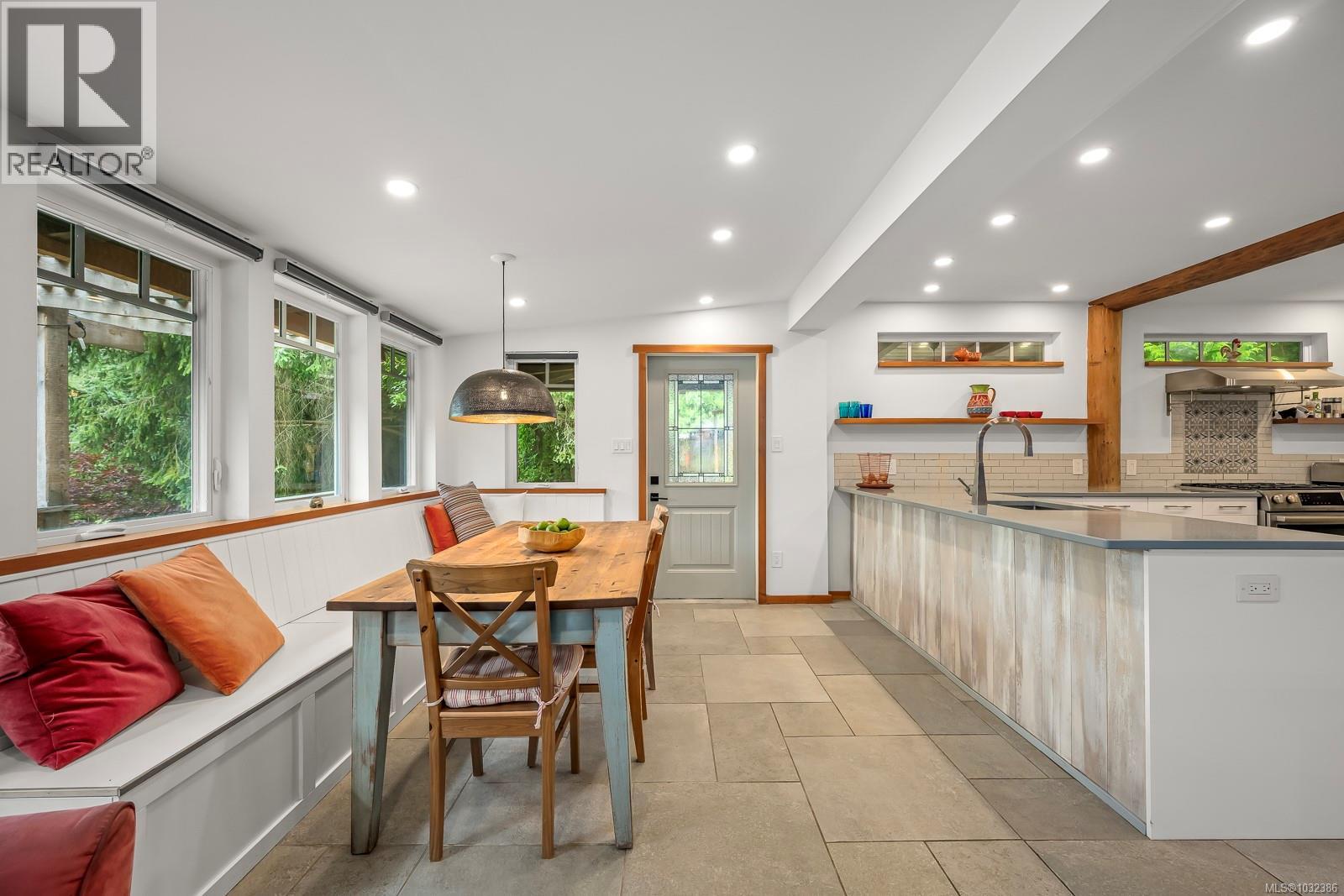 481 Olmstead Rd - 10
