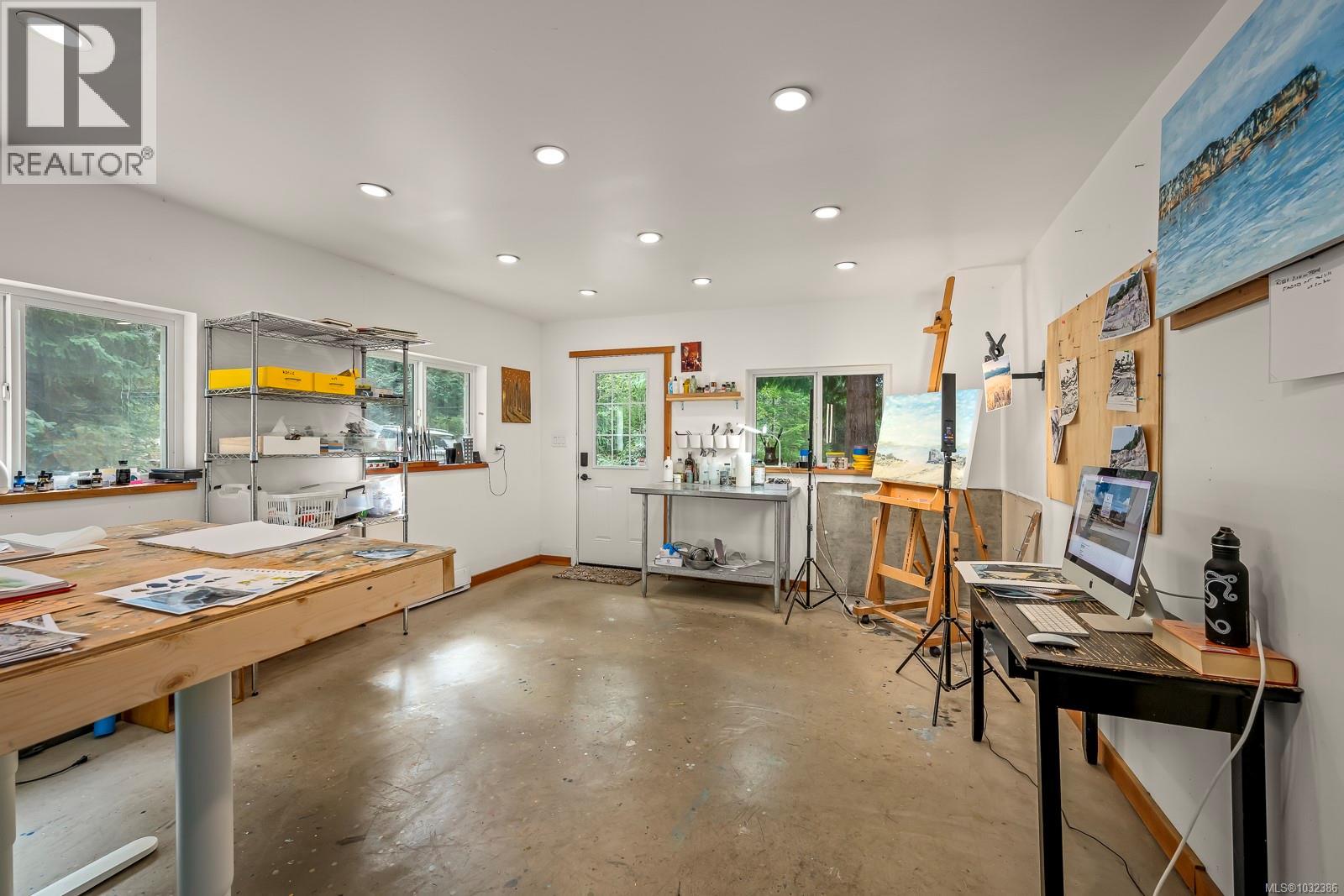 481 Olmstead Rd - 55