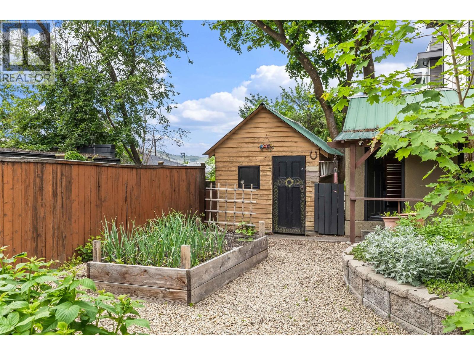 3002 25 Street - 47