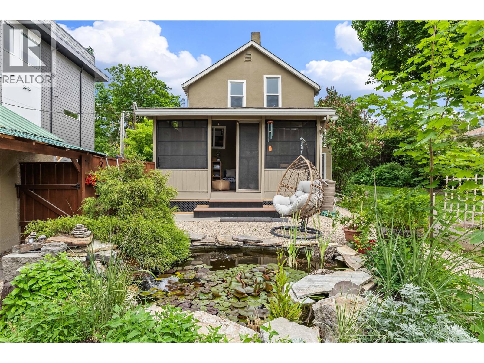 3002 25 Street - 40