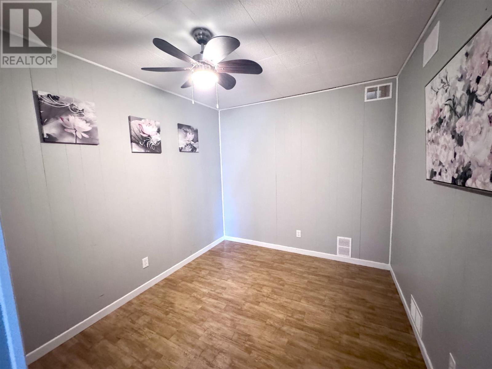 1142 Fantham Rd - 13